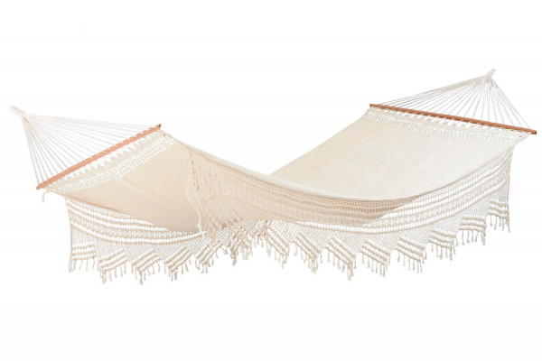 The Brazilian XXL AMAZONAS Palacio natura Rod Hammock is created in the Boho Style