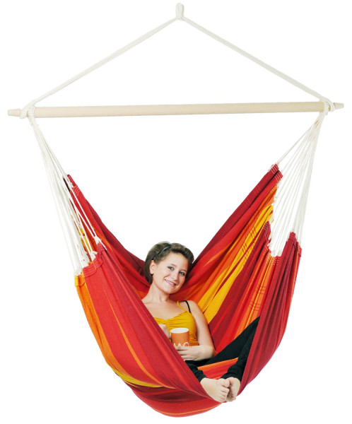 The AMAZONAS Brasil Gigante hanging chair is the probably biggest hanging chair in the world and is handmade in Brazil