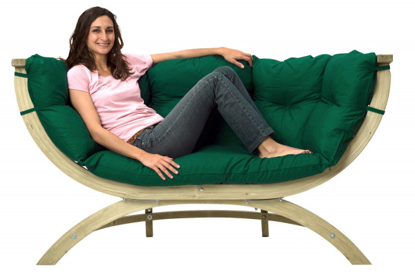Das AMAZONAS Siena Due ist ein modernes gemütlices Loungesofa für den Indoor- und Outdoorbereich