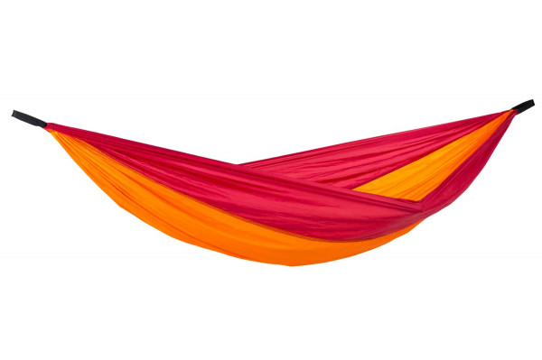 AMAZONAS Adventure Hammock ist die leichteste KingSize Hängematte der Welt: