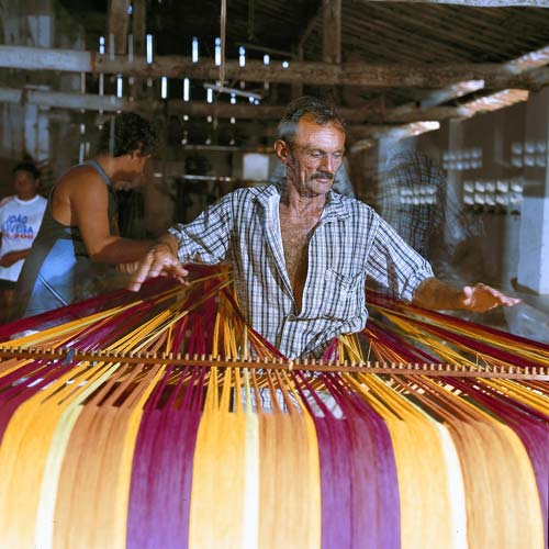 amazonas-hammocks-production2